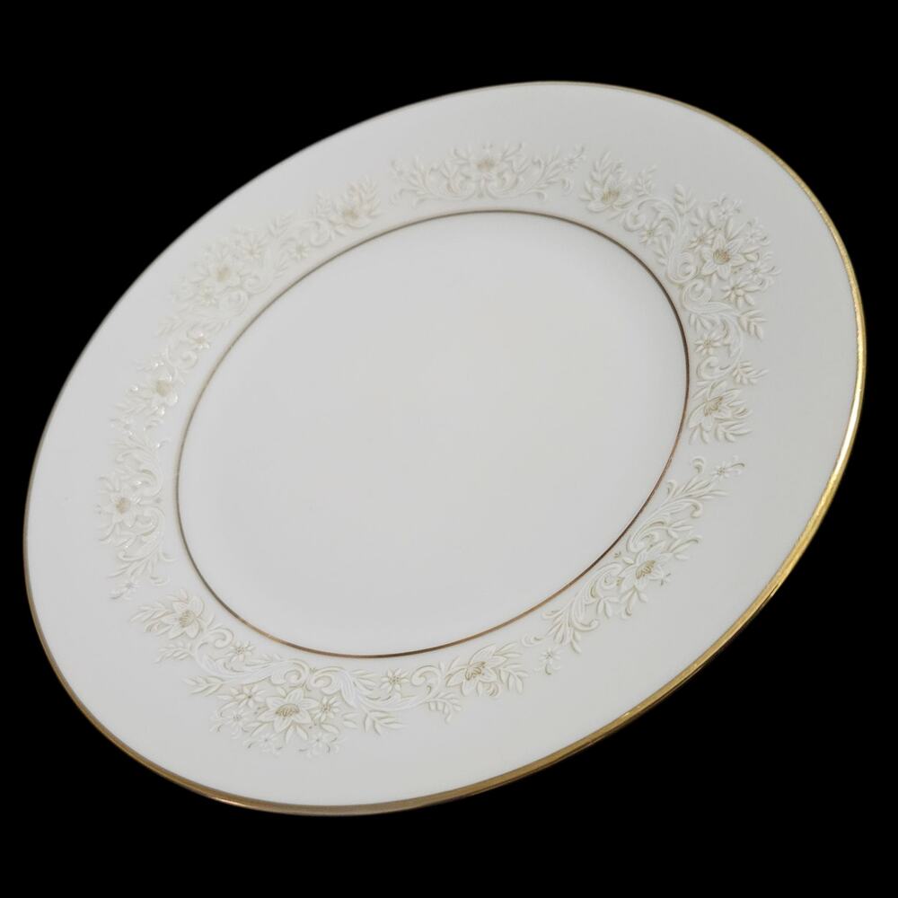 Noritake Dearest 2034 Set of 2 Bread Plates 6.5" Fine China Japan Gold Trim